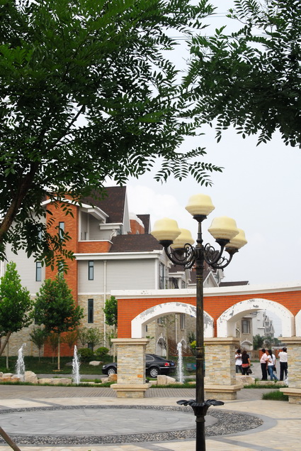 145718d7tncnplij9ulffj.jpg